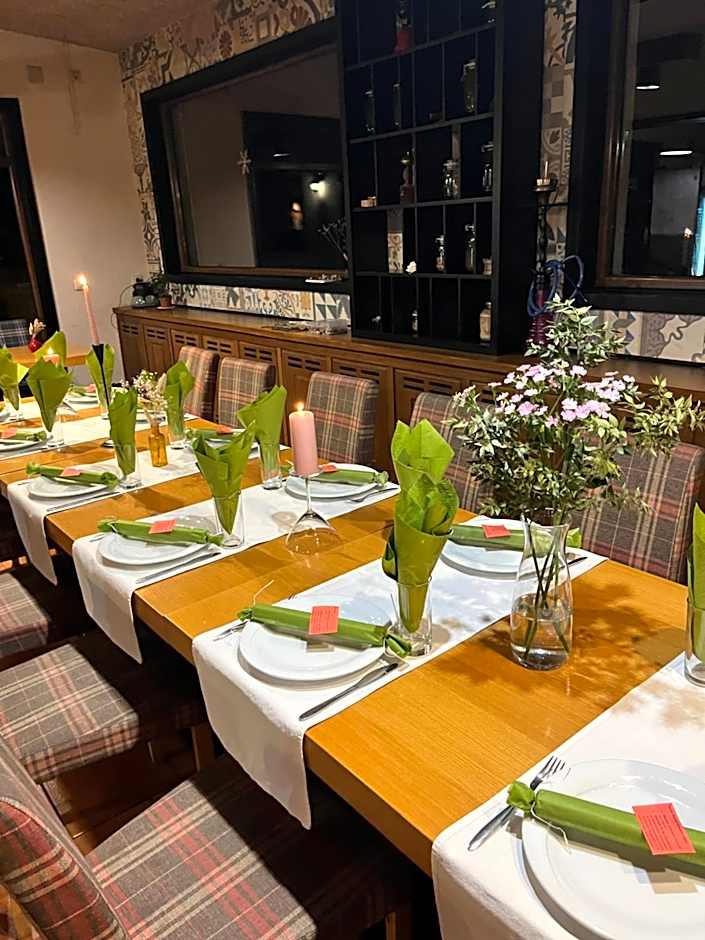 Trigrad Hotel