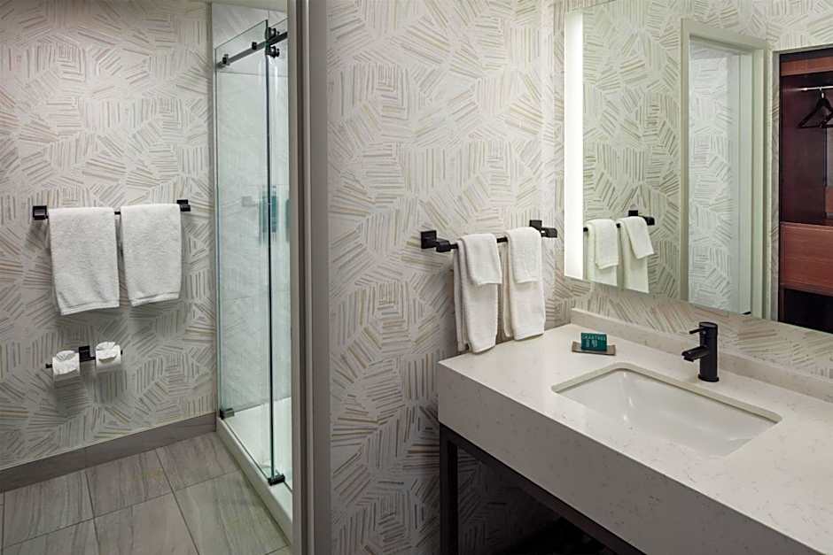DoubleTree by Hilton Cherry Hill Philadelphia