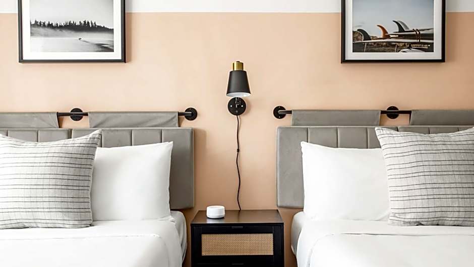 Leland Hotel