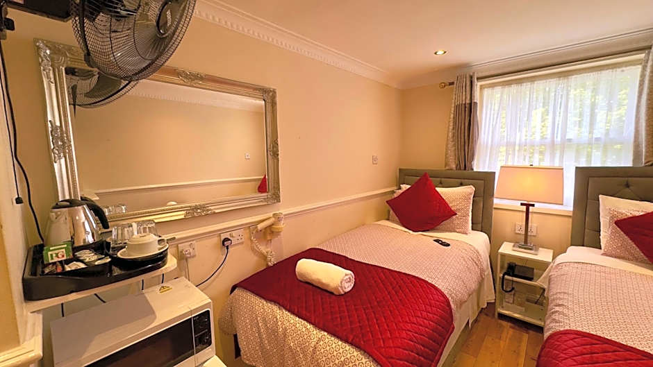 Classic Hyde Park Hotel