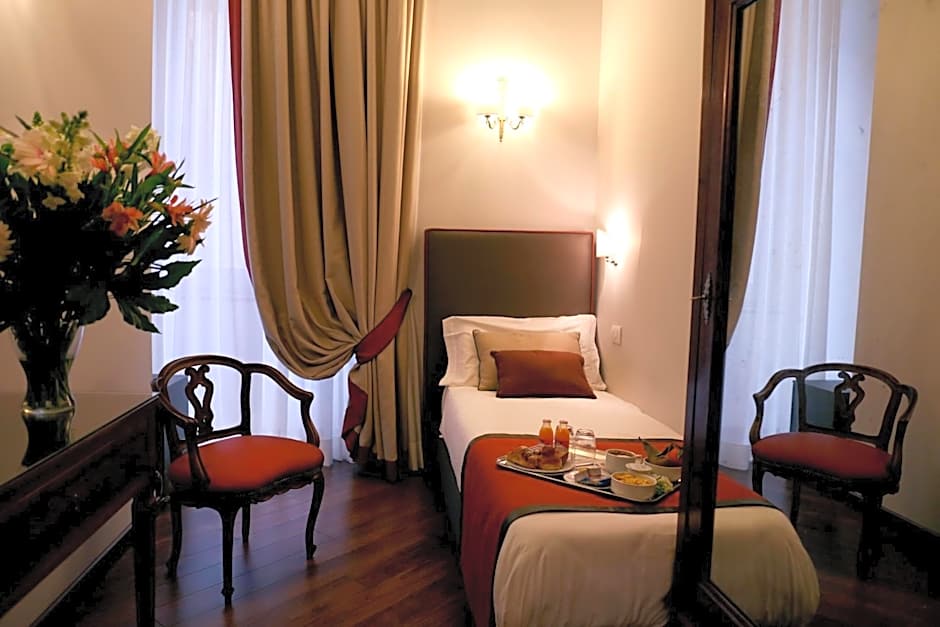 Decumani Hotel De Charme
