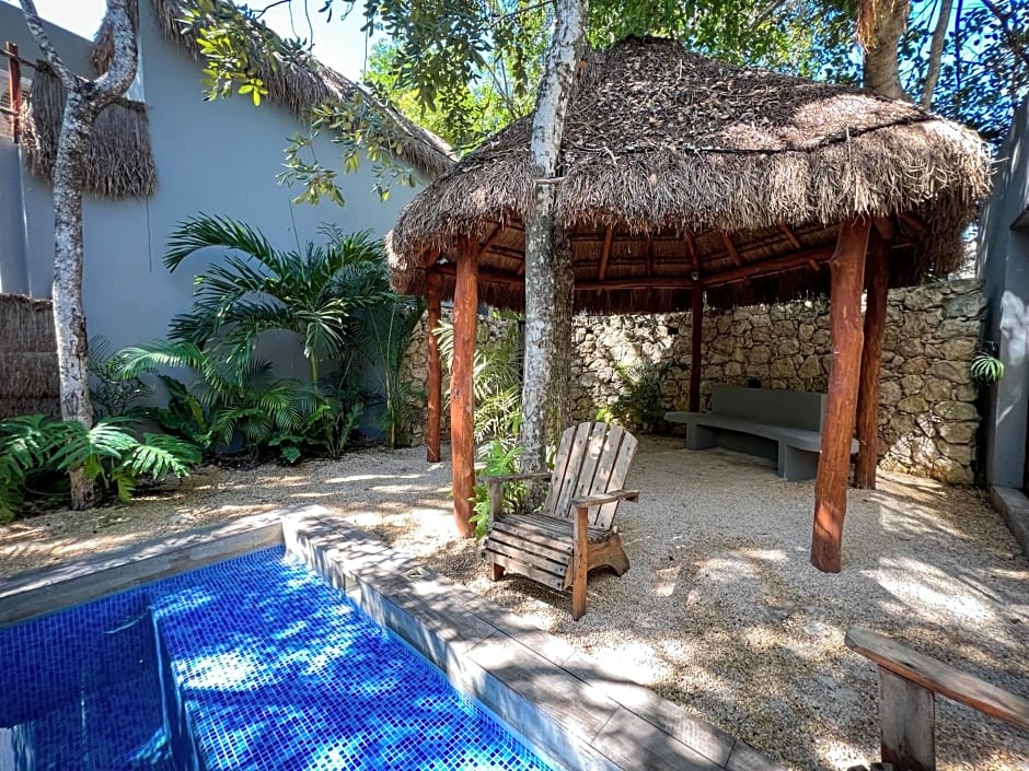 Kuun Tulum By Lockey