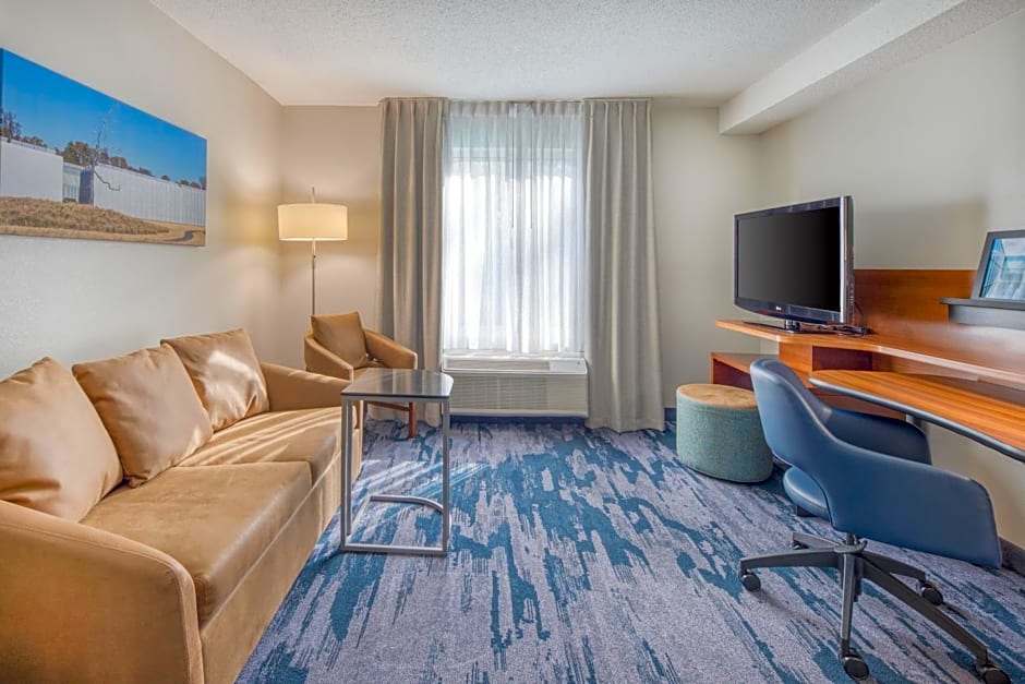 Fairfield Inn & Suites by Marriott Raleigh Crabtree Valley