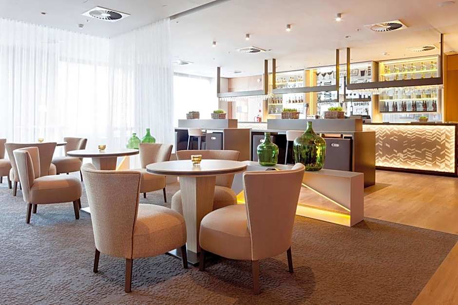 AC Hotel by Marriott Diagonal L´Illa