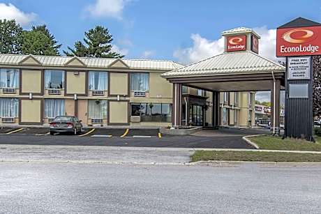 Econo Lodge Orillia