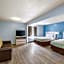Suburban Studios Cary - RDU Airport