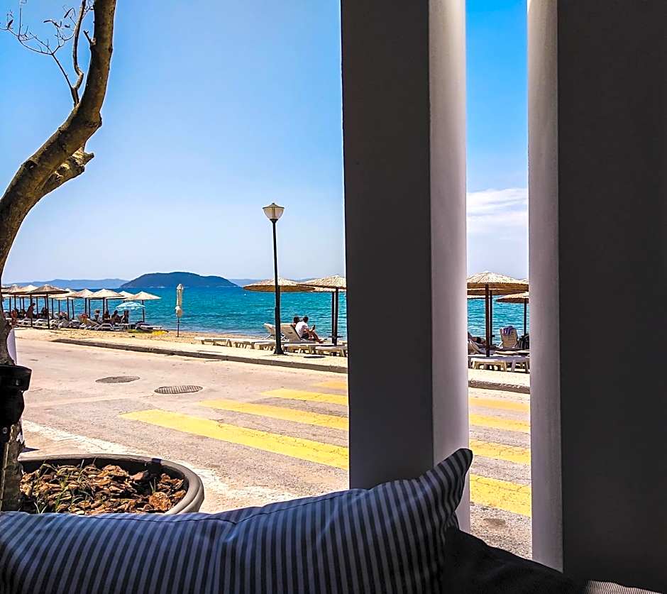 Meliton Inn Hotel & Suites by the beach