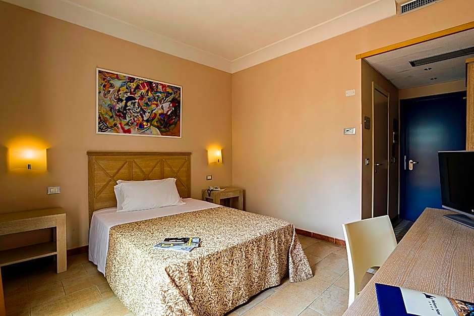 Mahara Hotel & Wellness