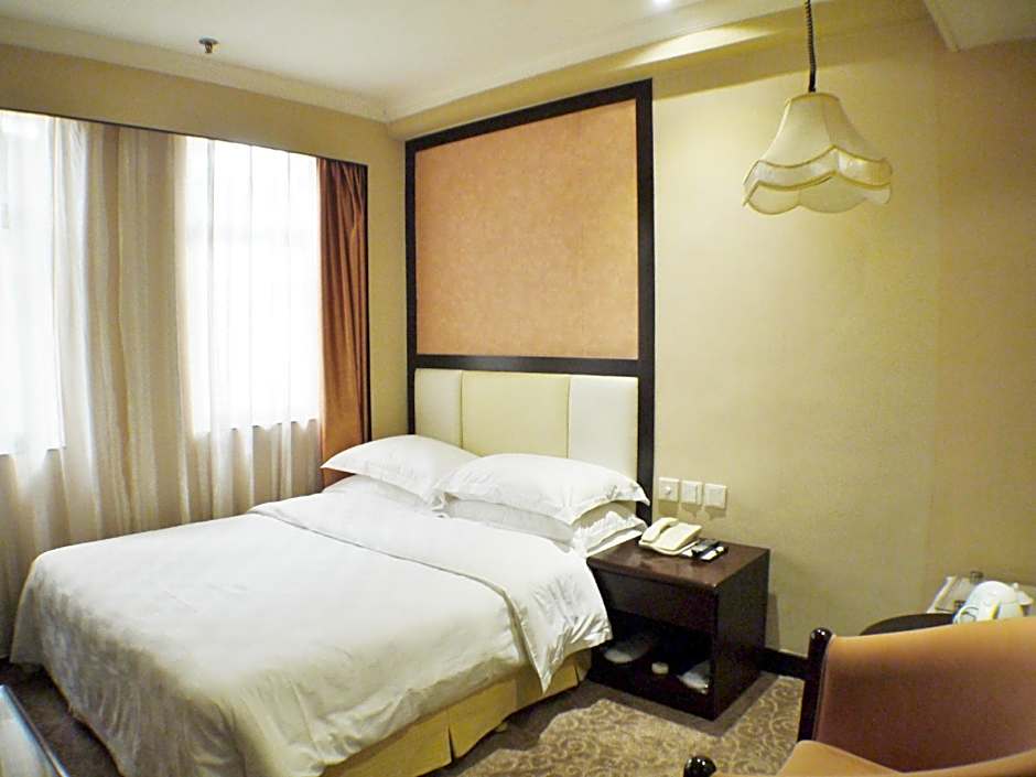 The Victoria Hotel