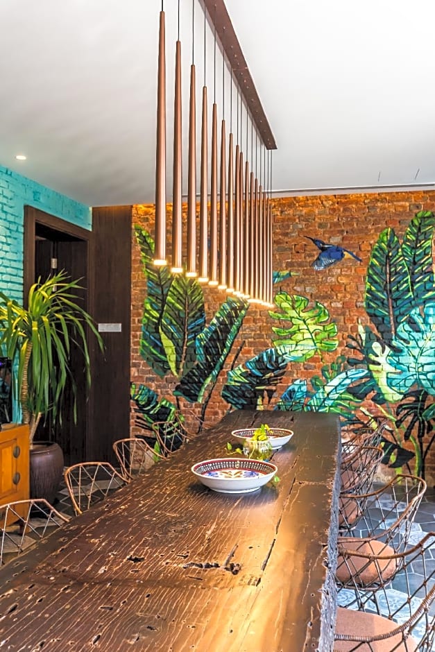 Tien Terrace Macalister