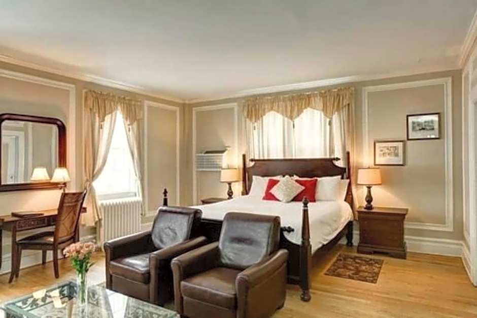 CRABTREES KITTLE HOUSE RESTAURANT & INN - BED AND BREAKFAST