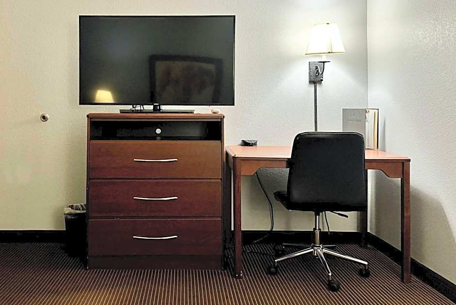 AmericInn by Wyndham Stillwater