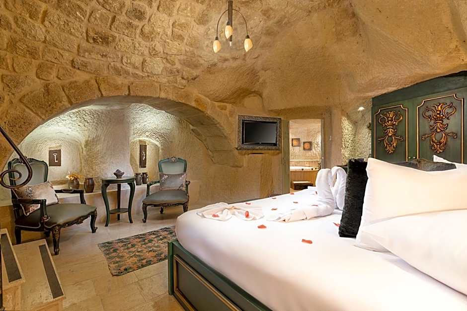 Elysion Cave Suites
