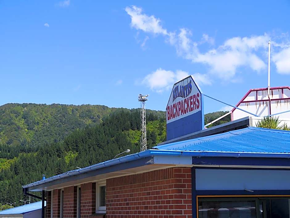 Atlantis Backpackers