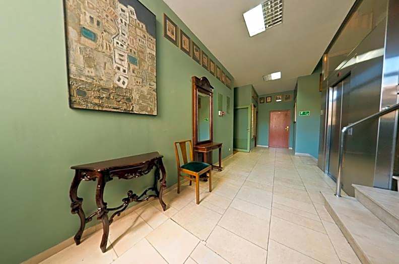 Hotel Alef