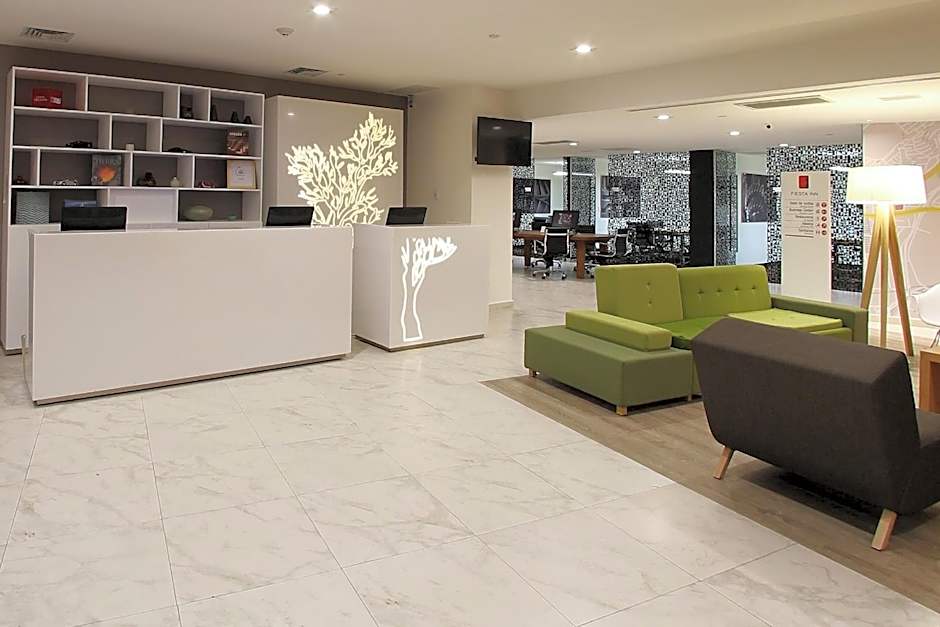 Fiesta Inn Express Perinorte