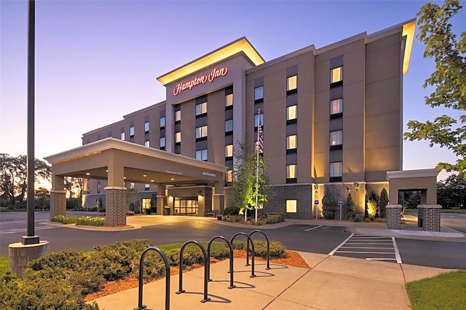 Hampton Inn By Hilton Minneapolis/Roseville, MN