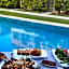 Kemerlihan Deluxe Hotel