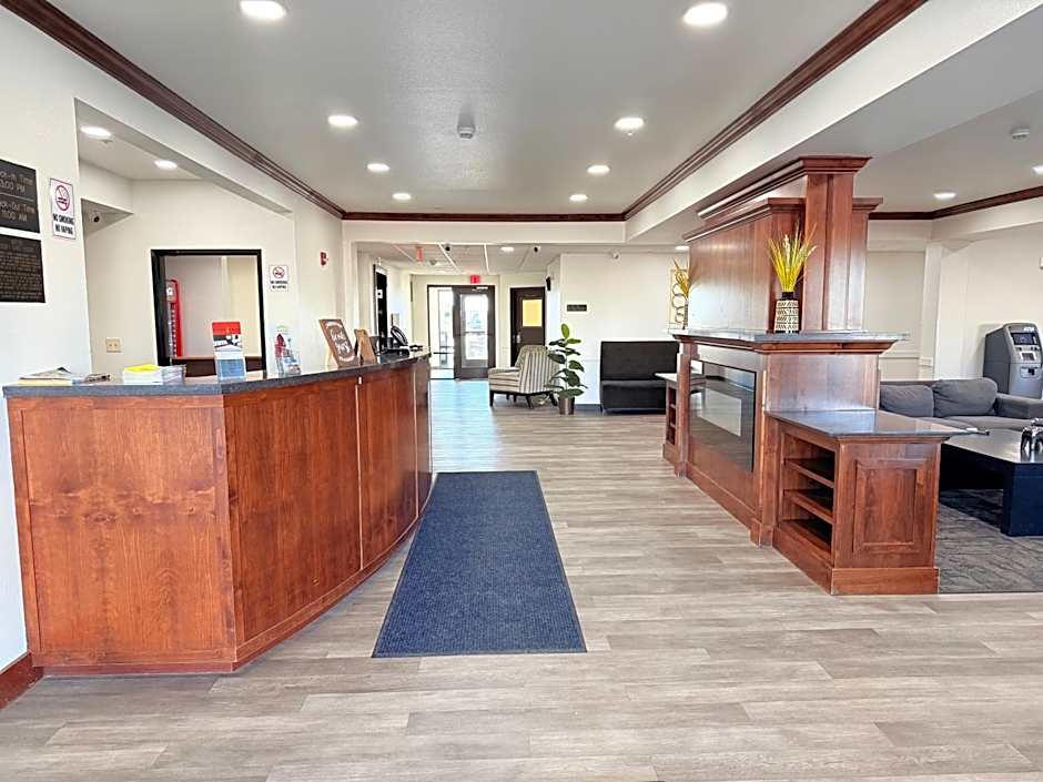 Black Gold Suites Stanley