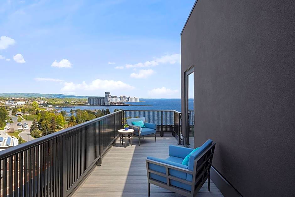 Delta Hotels by Marriott Thunder Bay