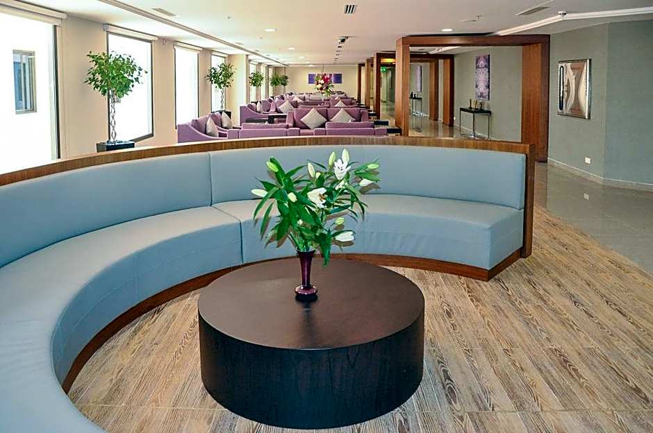 Somewhere Bliss Hotel