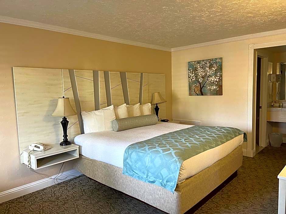 The Inn at Baechtel Creek