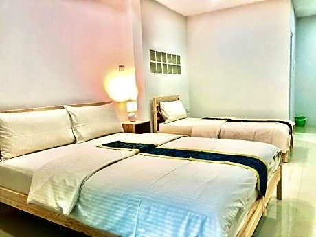 Family Room with Mountain View