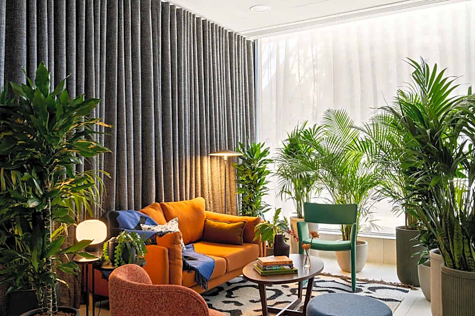 Cove Landmark Pinnacle