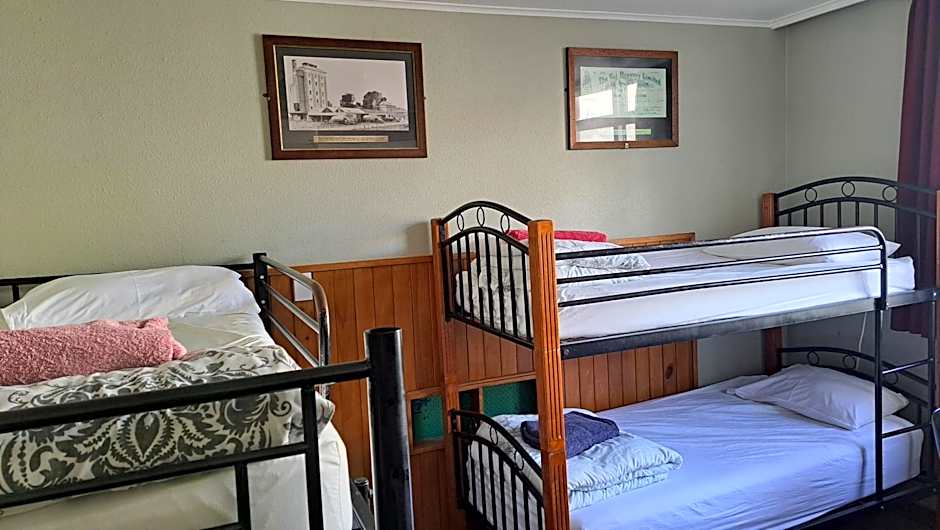 Ariki Backpackers