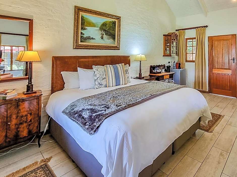 Critchley Hackle Lodge