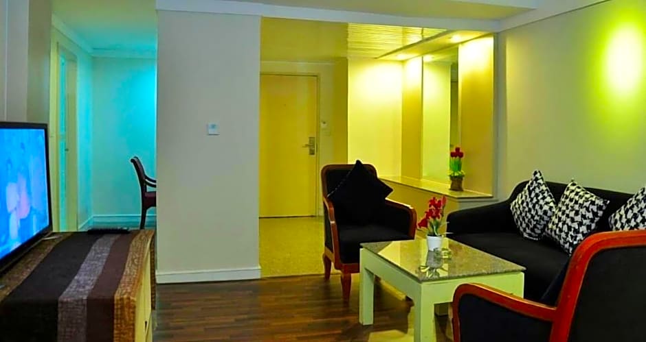 Tonkoon Hotel
