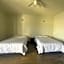 Hotel 230