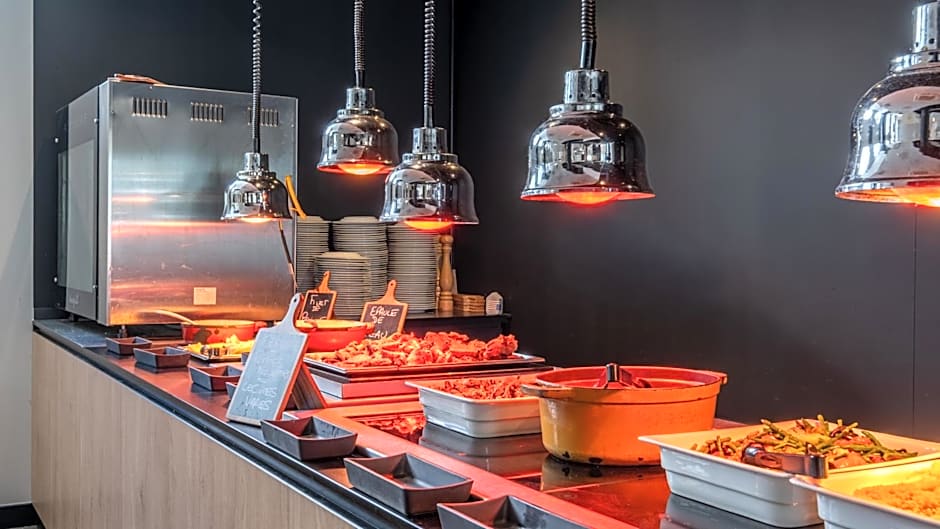 Campanile PRIME - Nice Airport