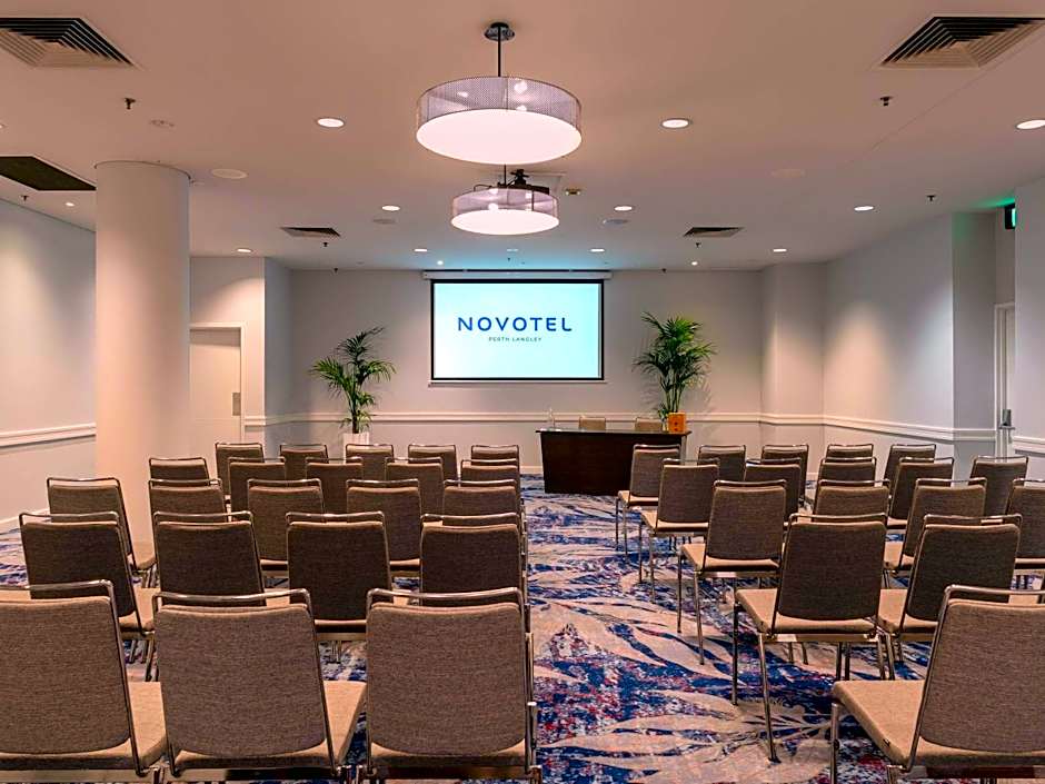Novotel Langley Perth