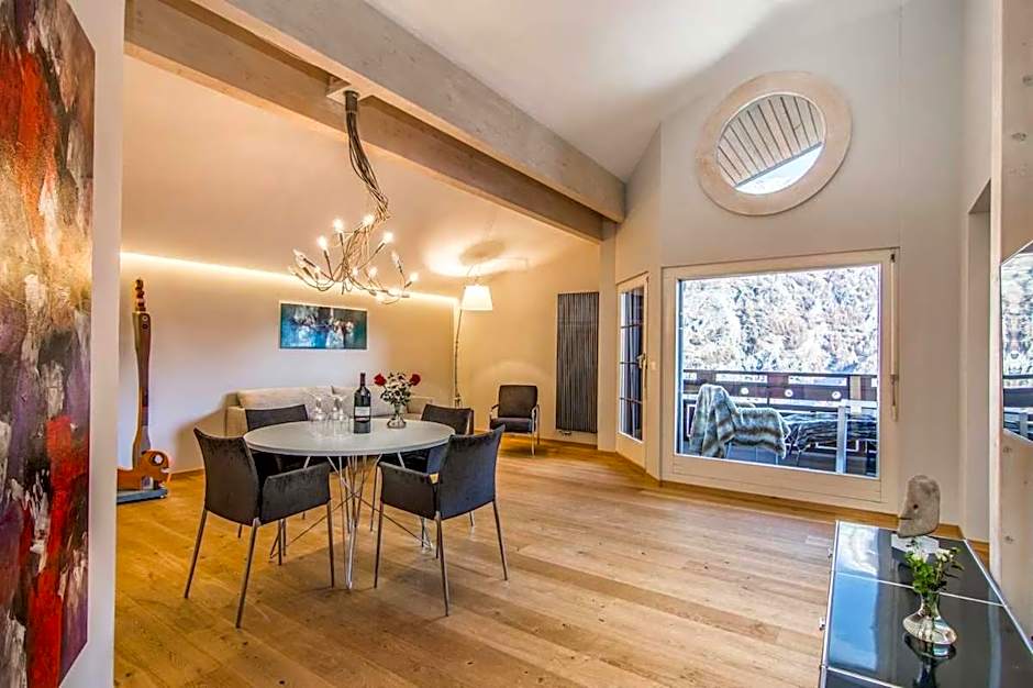 Waldhotel Fletschhorn Private Whole Hotel in Saas-Fee 360 Alpine Views & Sauna