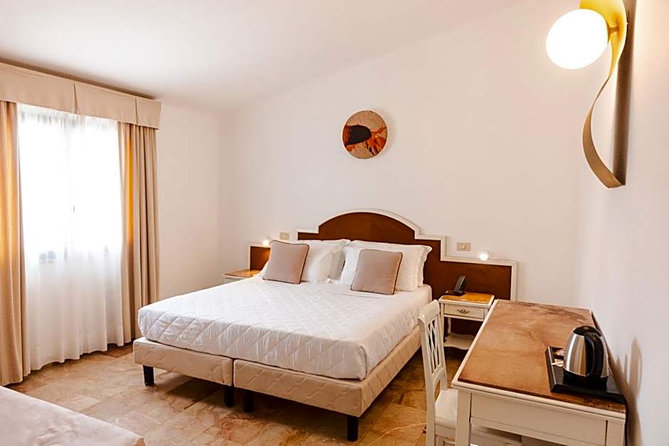 Delfino Beach - CDSHotels