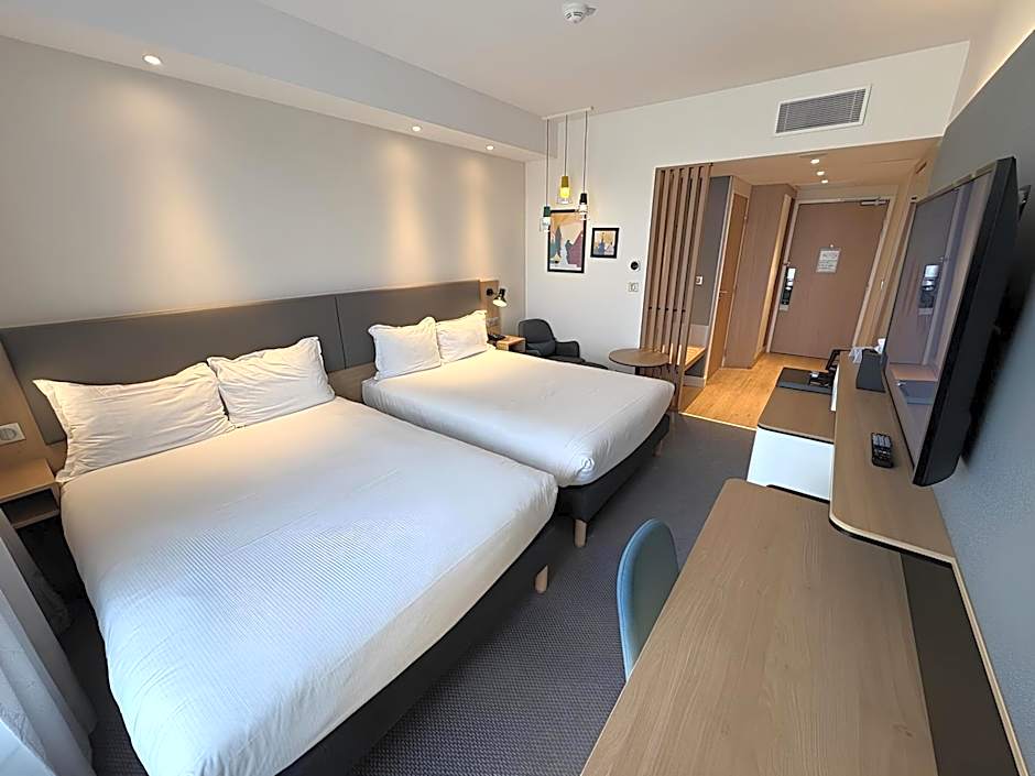 Holiday Inn Dijon Sud Longvic By IHG