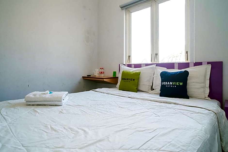 Urbanview Hotel FiFFa Kauman Malang