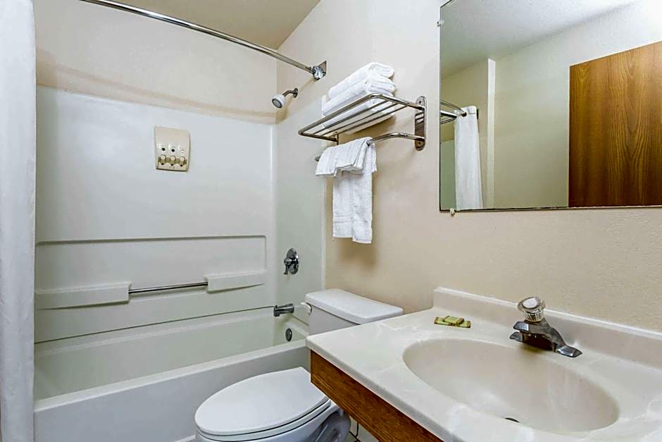 Super 8 by Wyndham - Mesa/Gilbert