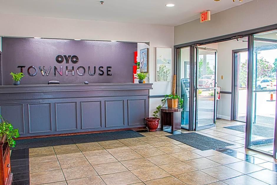 Americas Best Value Inn Donaldsonville