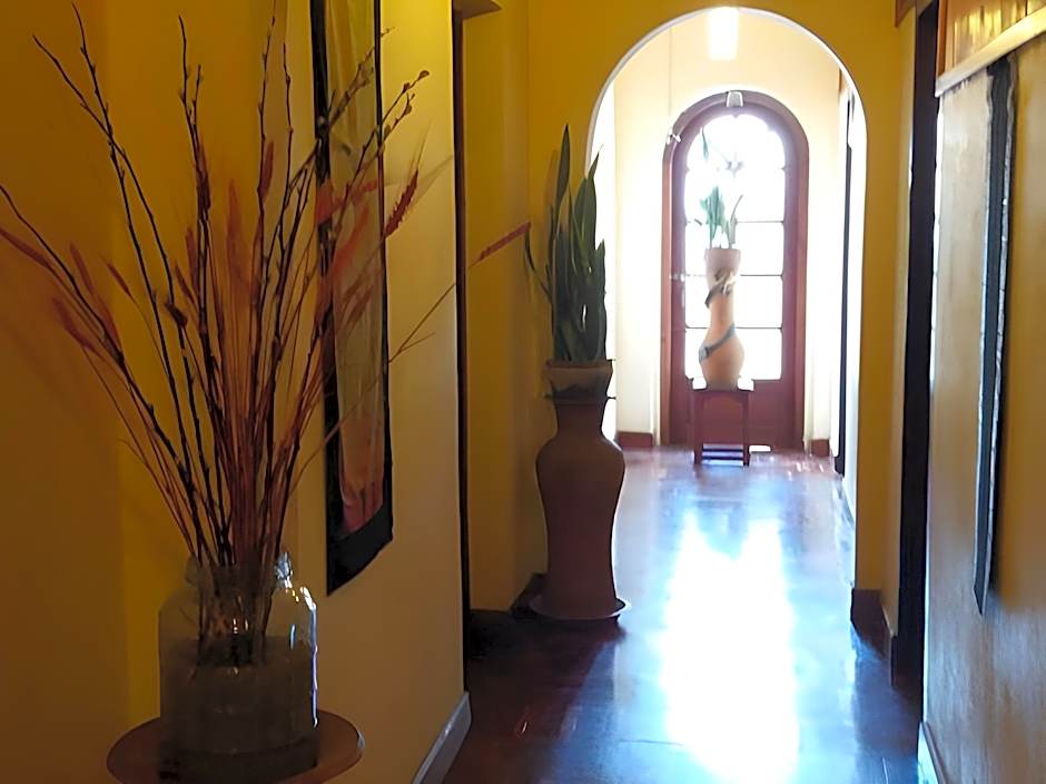 Saynamkhan River View