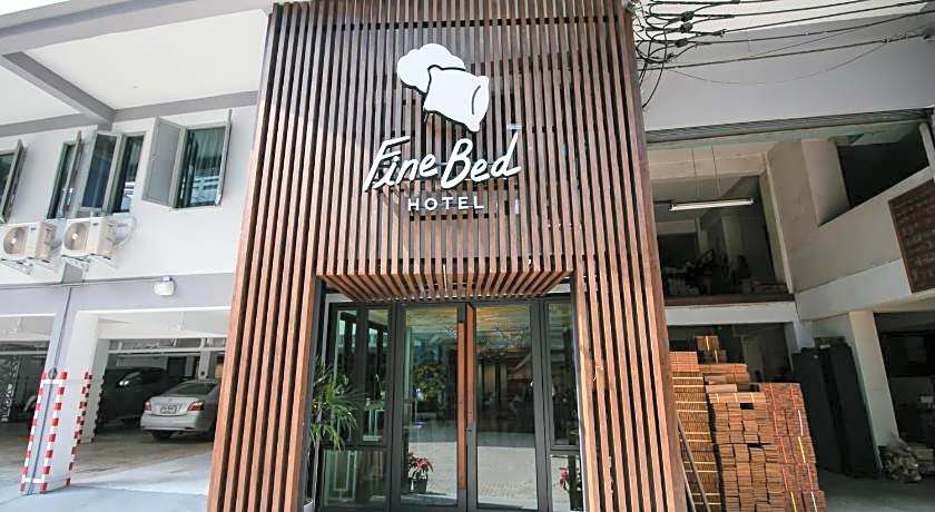 Fine Bed Hotel