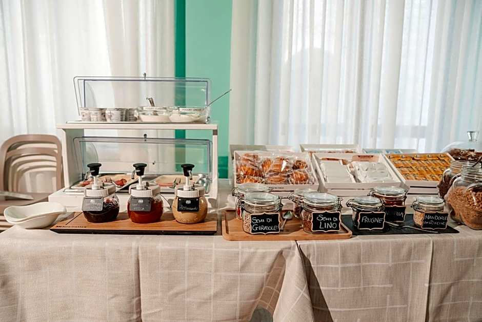 GG8 Hotel & Suite SPA