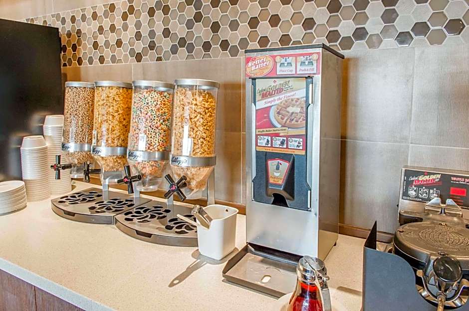 Quality Hotel Dorval Aeroport