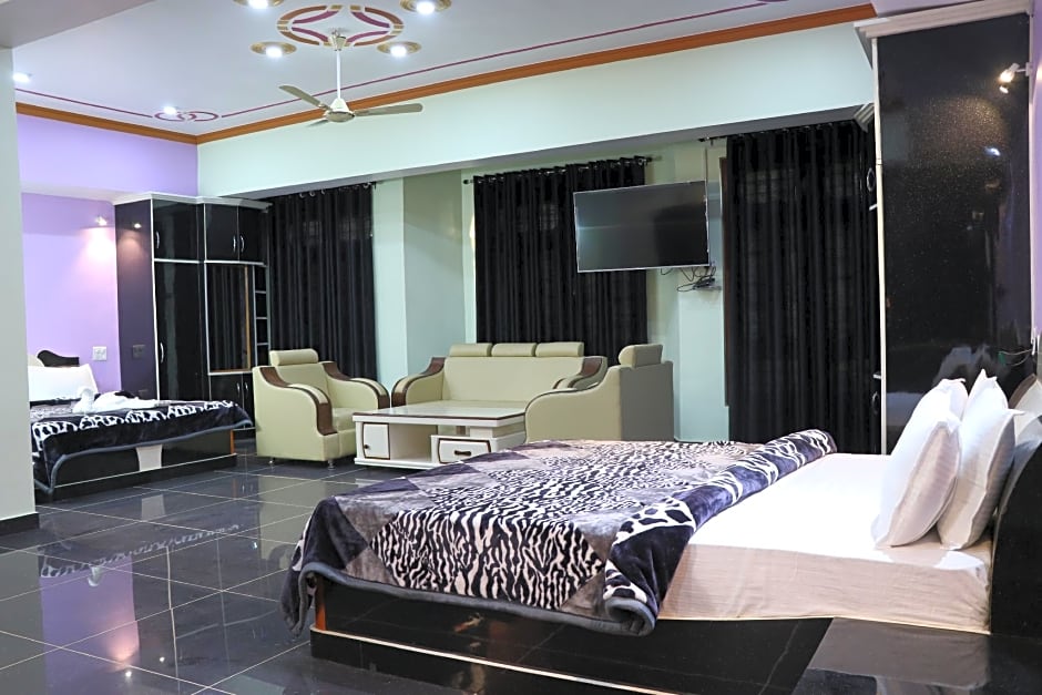 Gunjyal Madhur Residency