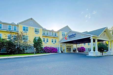 Comfort Inn & Suites Scarborough