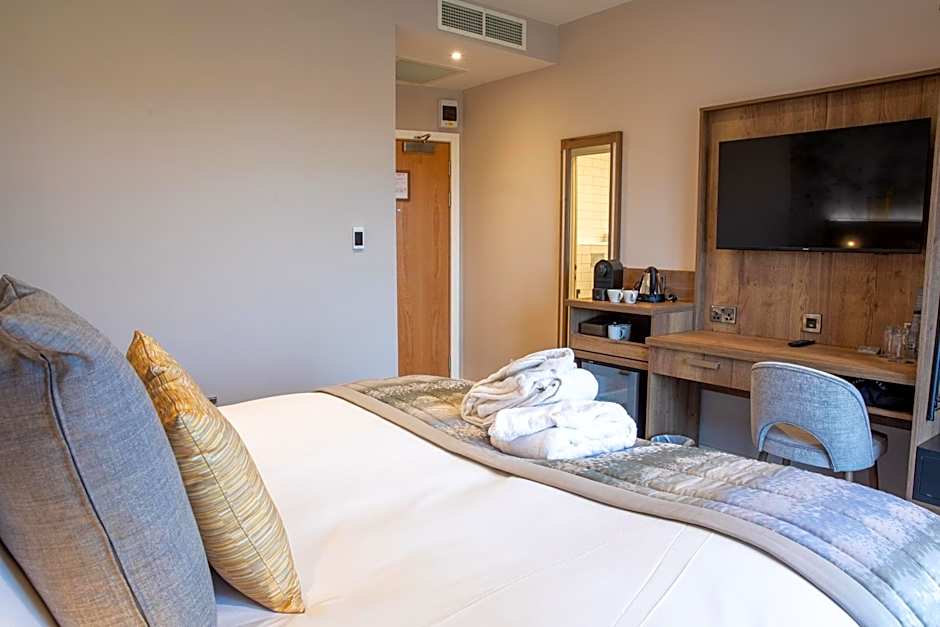 Barton Manor Hotel & Spa; BW Signature Collection