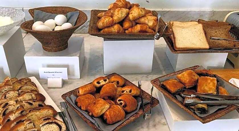 Poseidonion Grand Hotel