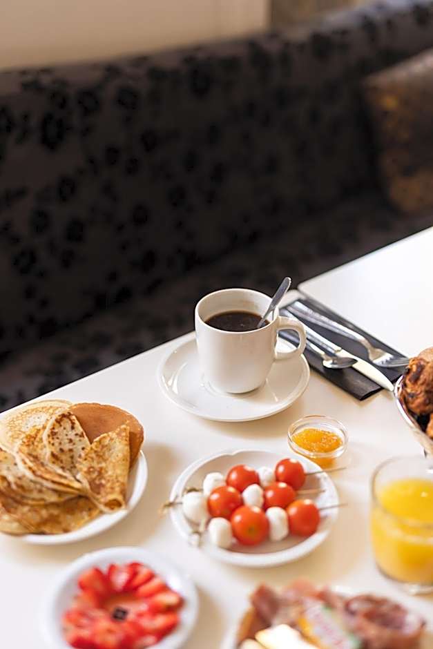 Hotel Renoir