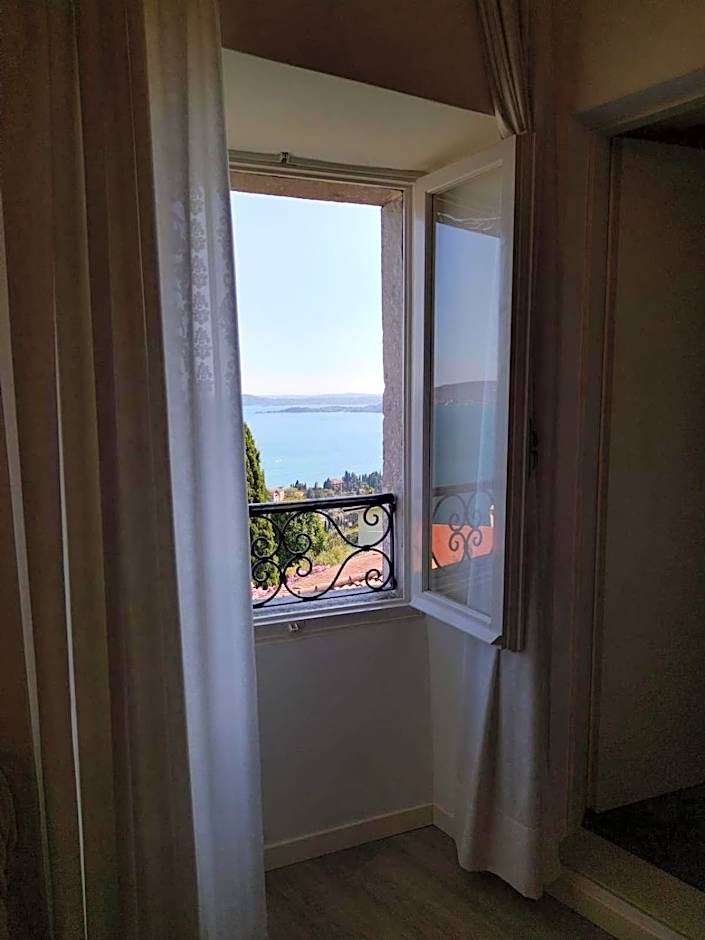 Belvedere Hotel & Villa